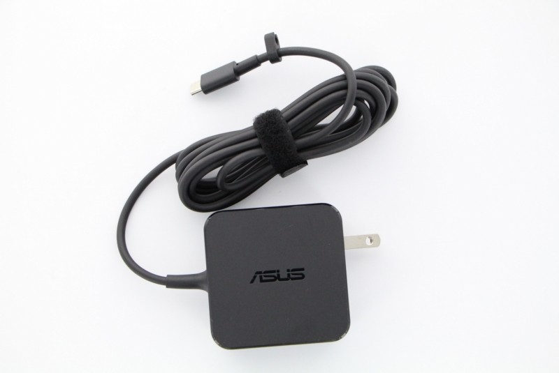Cargador 45W americano Asus